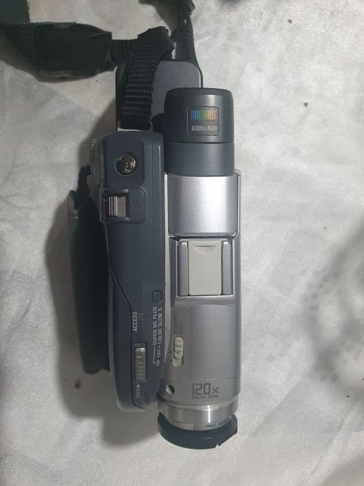 Видеокамера sony