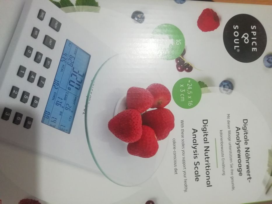 Цифрова везна за анализ на стойностите на хранителните продукти