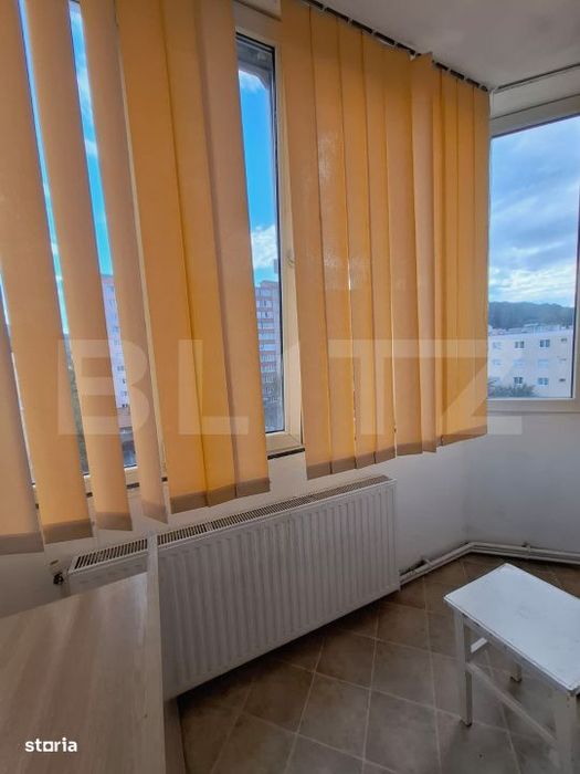 Apartament 3 camere, 66 mp, 2 locuri de parcare, zona Calea Bucuresti