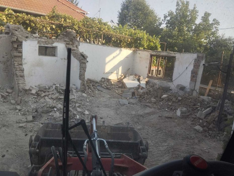 Ofer servici și serozitate