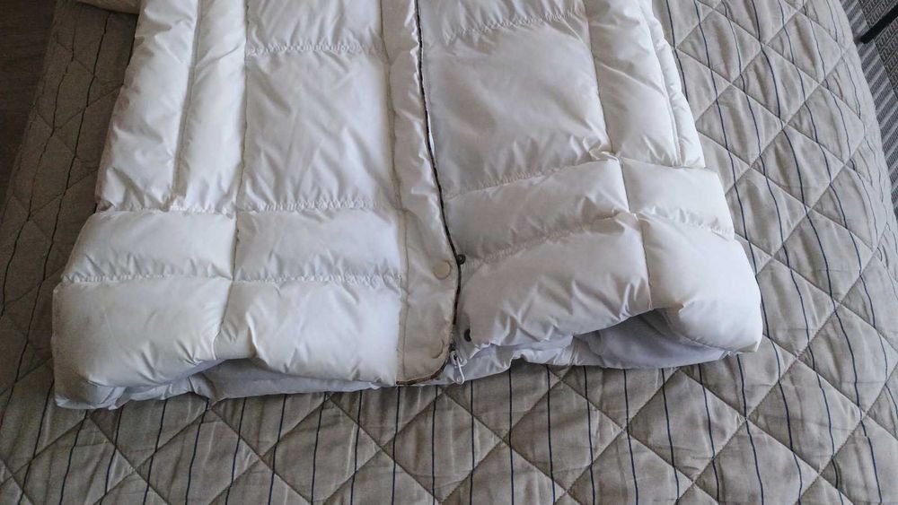 Дамско зимно дълго черно  и бяло яке