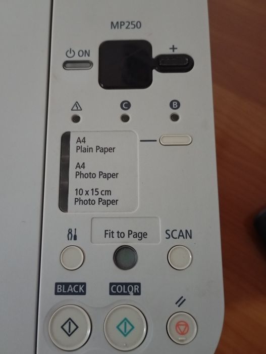Imprimanta Canon Pixma MP250