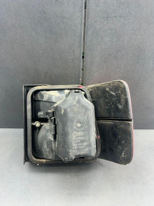 Lampa / Tripla stop stanga pe aripa 1H5945111B Volkswagen VW Vento