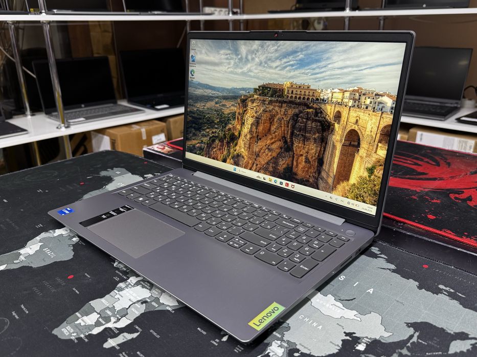 Ноутбук Lenovo Ideapad 3 i5-1235U/8GB/SSD512GB