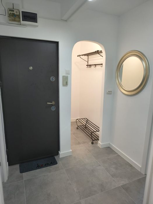 Închiriez  apartament 2 camere