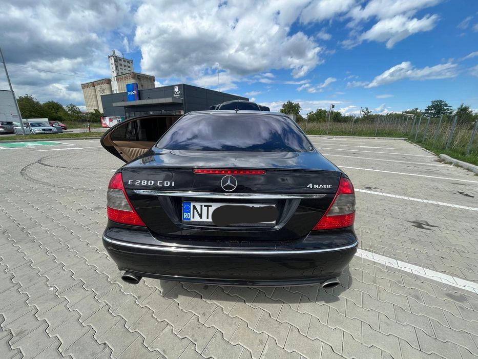 Mercedes E class