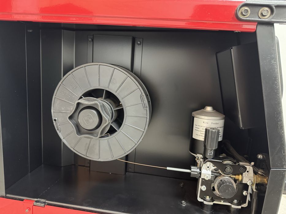 Професионален телоподаващ Lincoln Electric speedtec 215C+TIG+аргон
