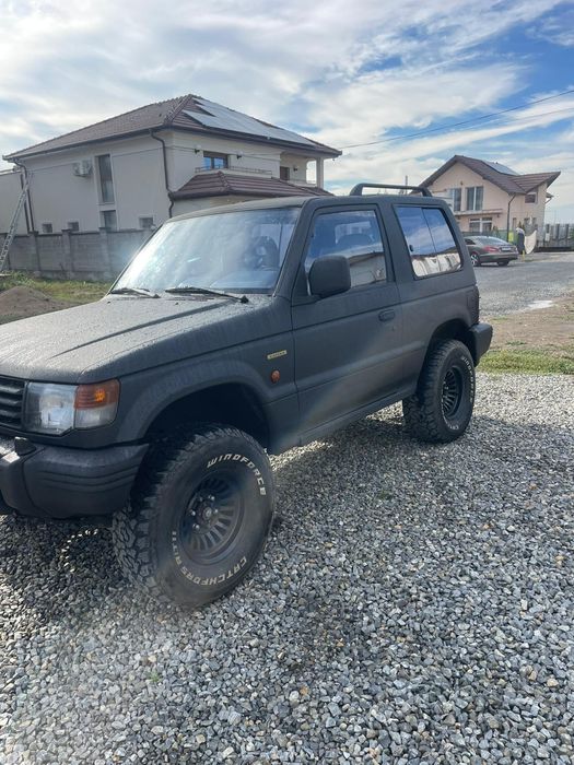 Vând mitsubishi pajer mk2