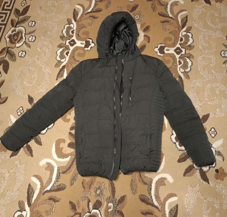 Продам зимнюю куртку