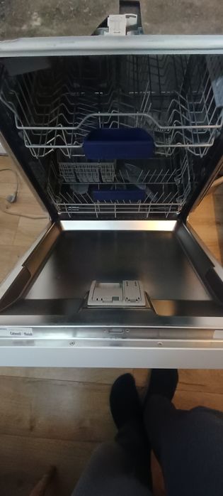 Masina de spalat vase