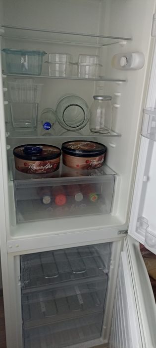 Combina frigorifica Wirpool in perfecta stare de functionare