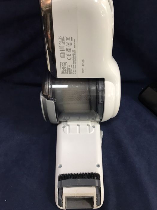 Безжична ръчна прахосмукачка Black & Decker 18V