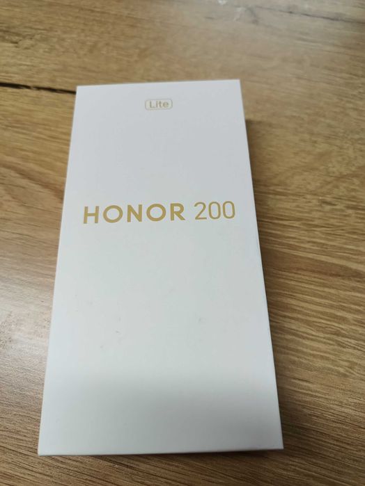 Смартфон Honor 200 Lite