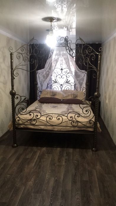 Центр Двушка за гостиницей Номад