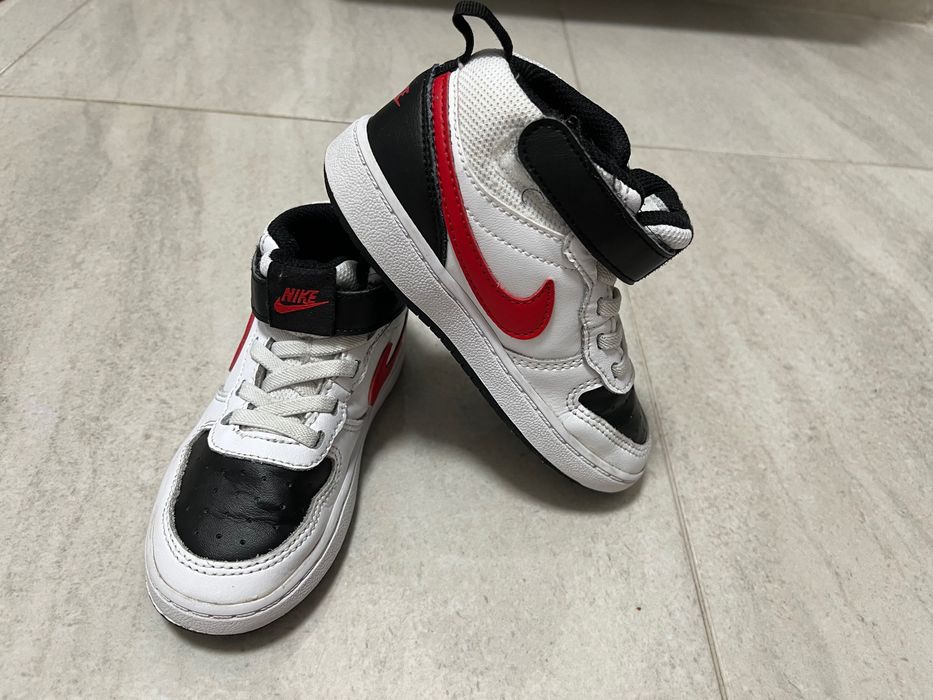 NIKE високи кецове момче