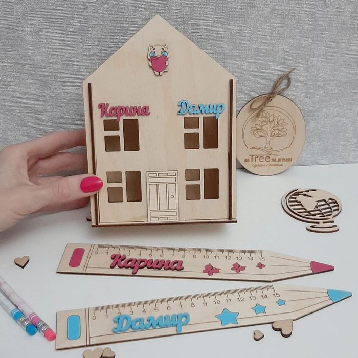 Карандашница, именные ленейки