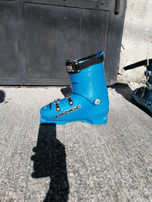 Състезателни ски обувки LANGE