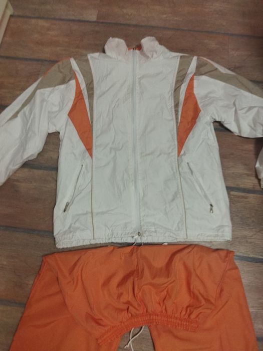 Дамски екип  Нов Дамски  екип.