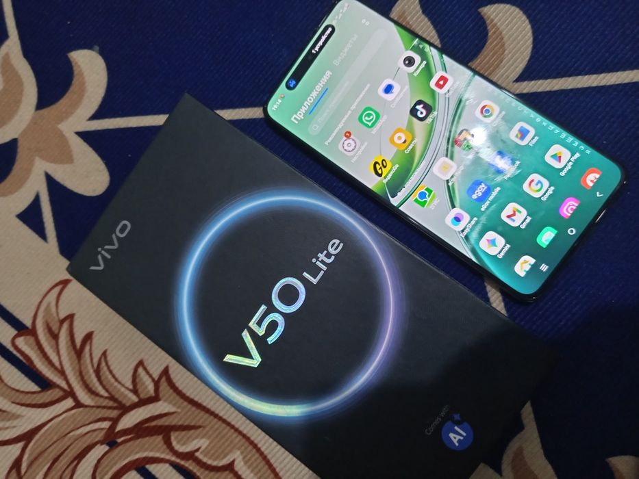 Vivo 50 Lite смартфоны