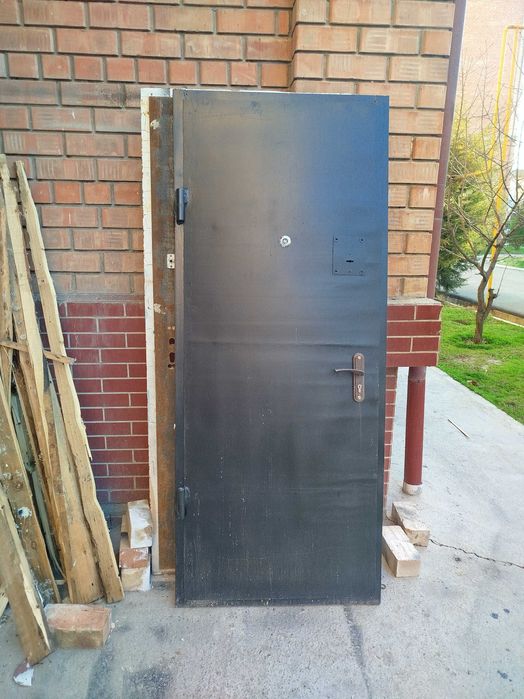 Двер железная темир эшик