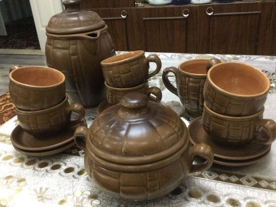 Продам сервиз чайный