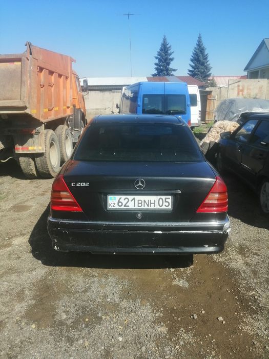 Прадам мерса 202. 95 год