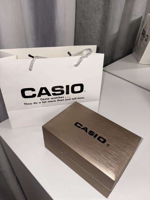 Продам новый часы CASIO