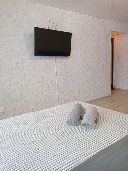 1 комнатная сутки, недели