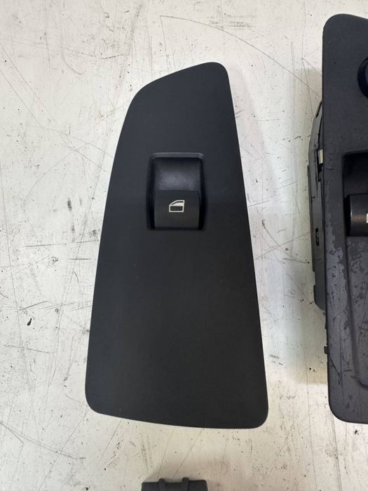 Contact cheie buton pornire butoane geam BMW Seria 1 E81 E87