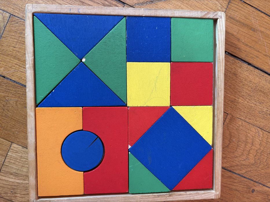 Дървени играчки - влакчета, пъзели