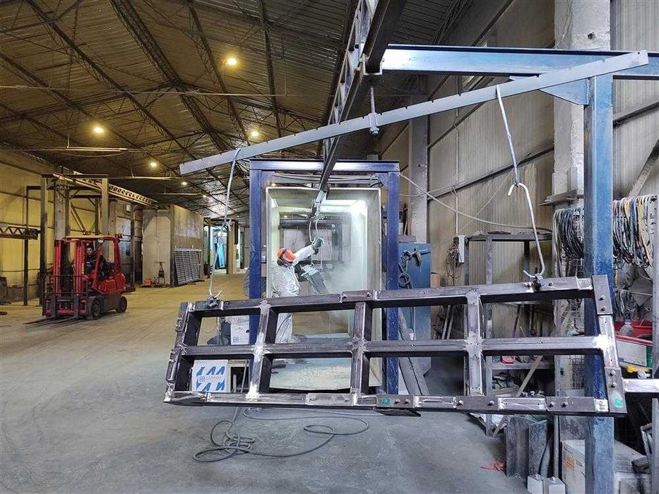 Vopsire în câmp electrostatic în Oradea - Finisaje durabile și protecție anticorozivă