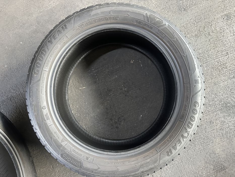 225 50 R18 GoodYear