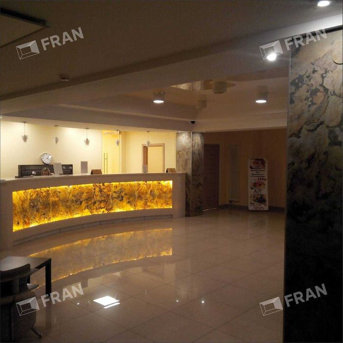 Натуральный каменный шпон панель для декора Оникс ONIX