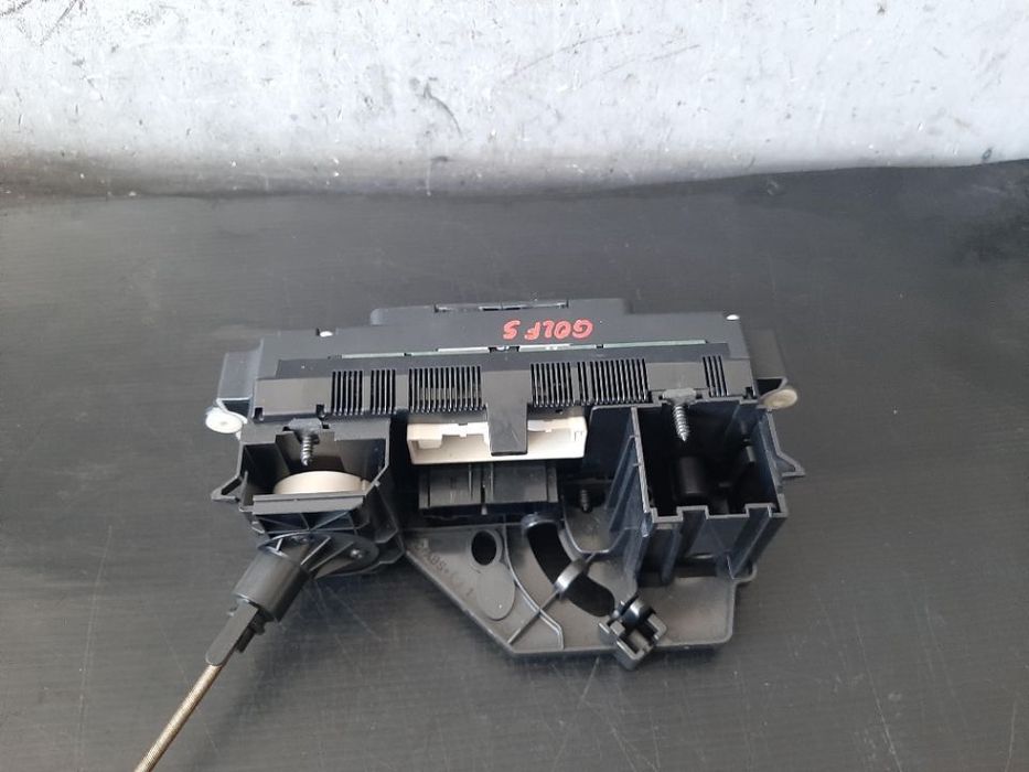 Panou comanda clima ac vw golf 5 1k1 74730900