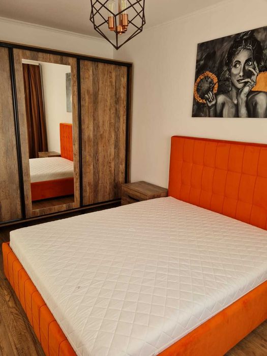 Inchiriez ap. 2 camere ,str. Onestilor