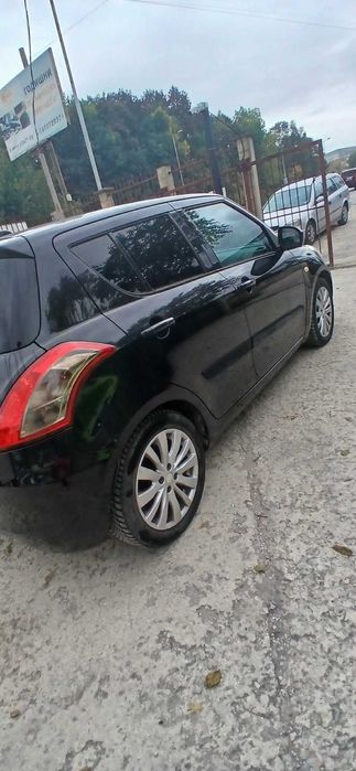 Suzuki Swift metalik automat