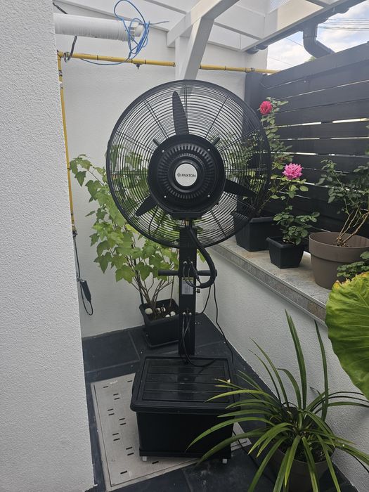 Ventilator profesional cu pulverizare apă Paxton – Ca nou