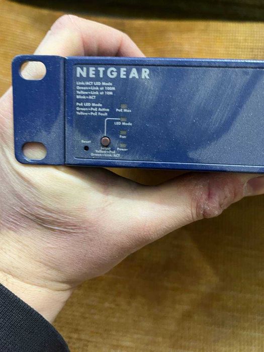 POE SWITCH управляемый коммутатор  24порт