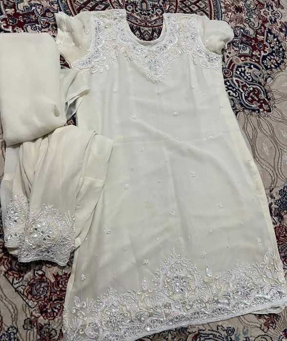 Индийские платье красивые новые