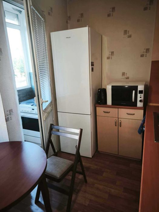 Продавам двустаен апартамент 65 кв. м. кв. Казански