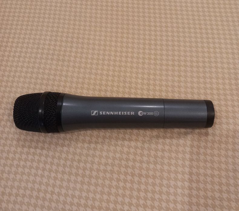 Vând microfon sennheiser EW-300 G2