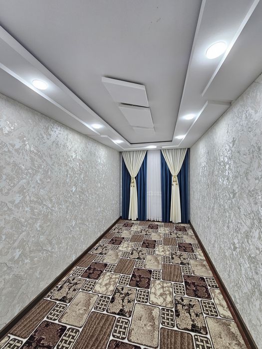 6 mkr 3 xona 3 etaj A.Temur 40 dom