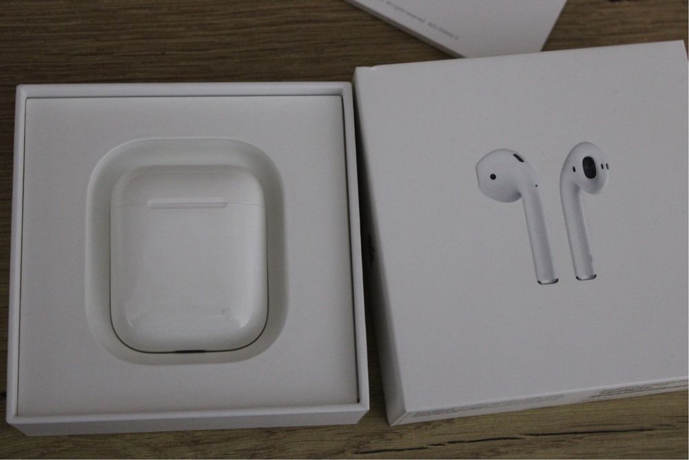 Apple Air Pods 2 generation