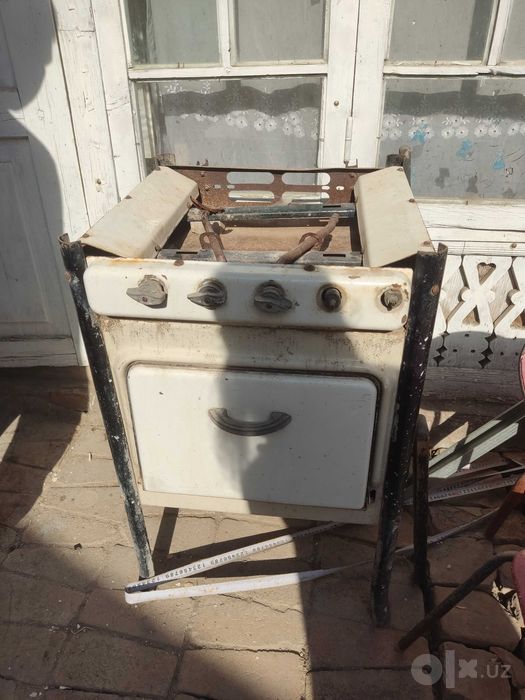 3 Газовых плитов в хорошем состояние