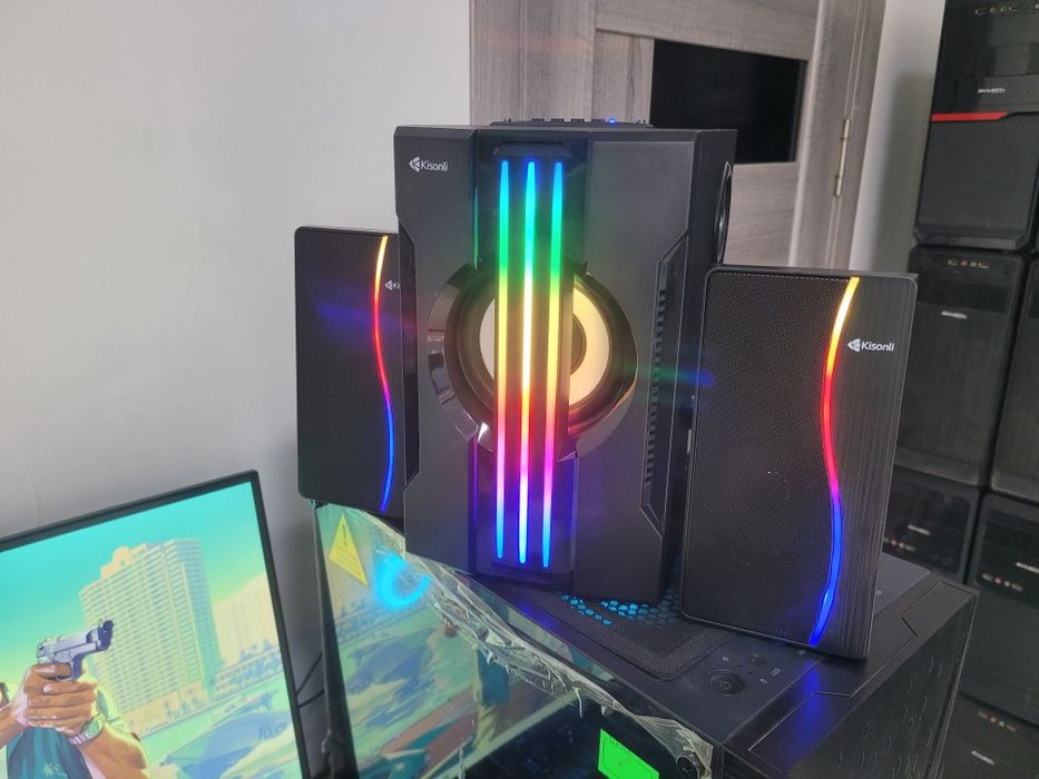 O'yin uchun kamplekt kompyuter