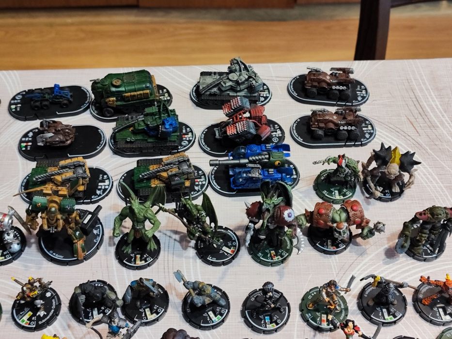 Лот фигурки за настолна игра Mechwarrior