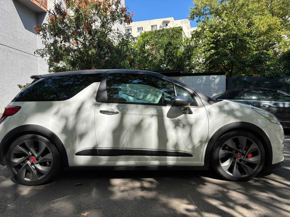 CITROËN DS3 2011 — imagine 3