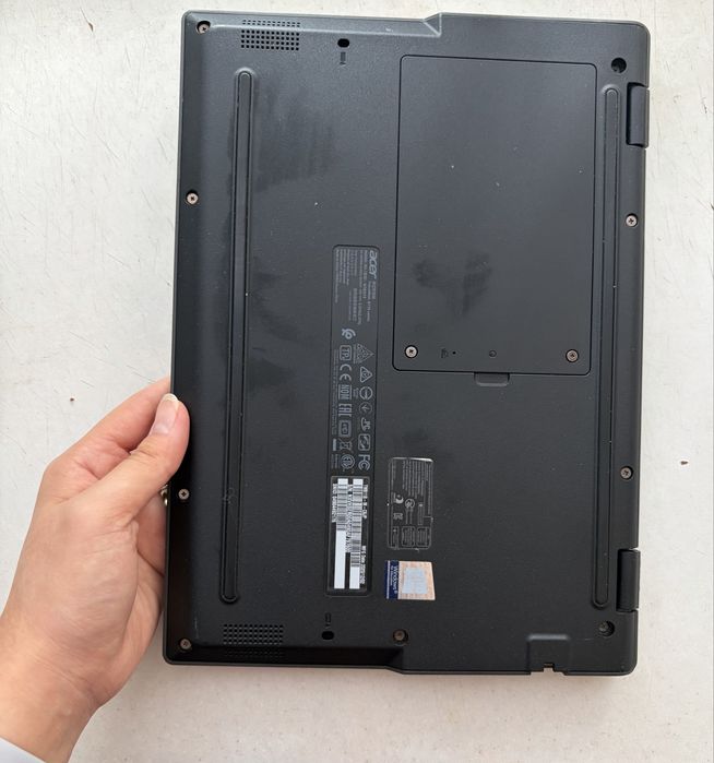 acer travelmate b 118-M