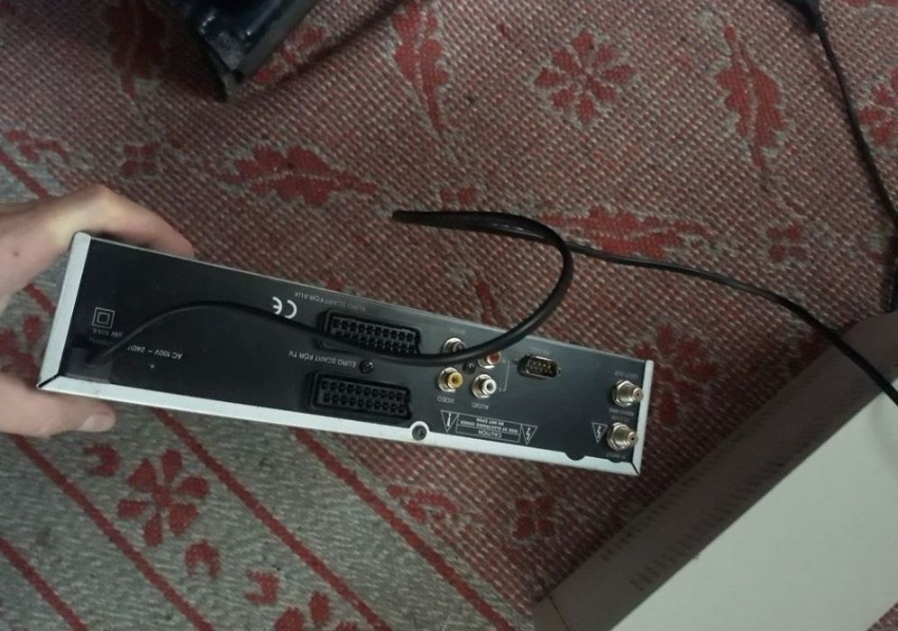 Ingelen digital receiver și piese pc functionale