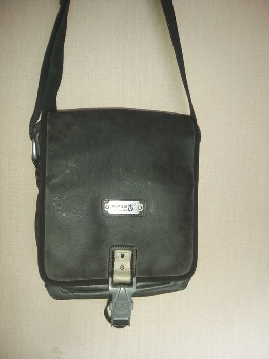 Сумка мессенджер Volunteer